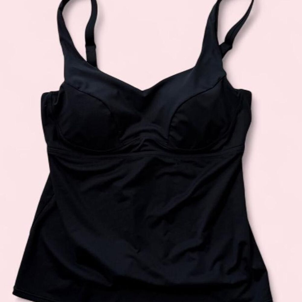 Athleta Women's Black Tank with built in bra